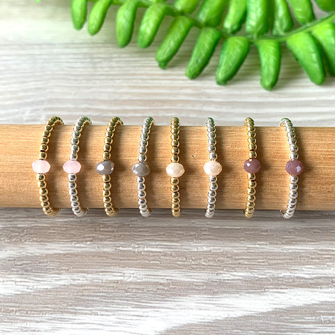 Sienna Single Beaded Elasticated Ring