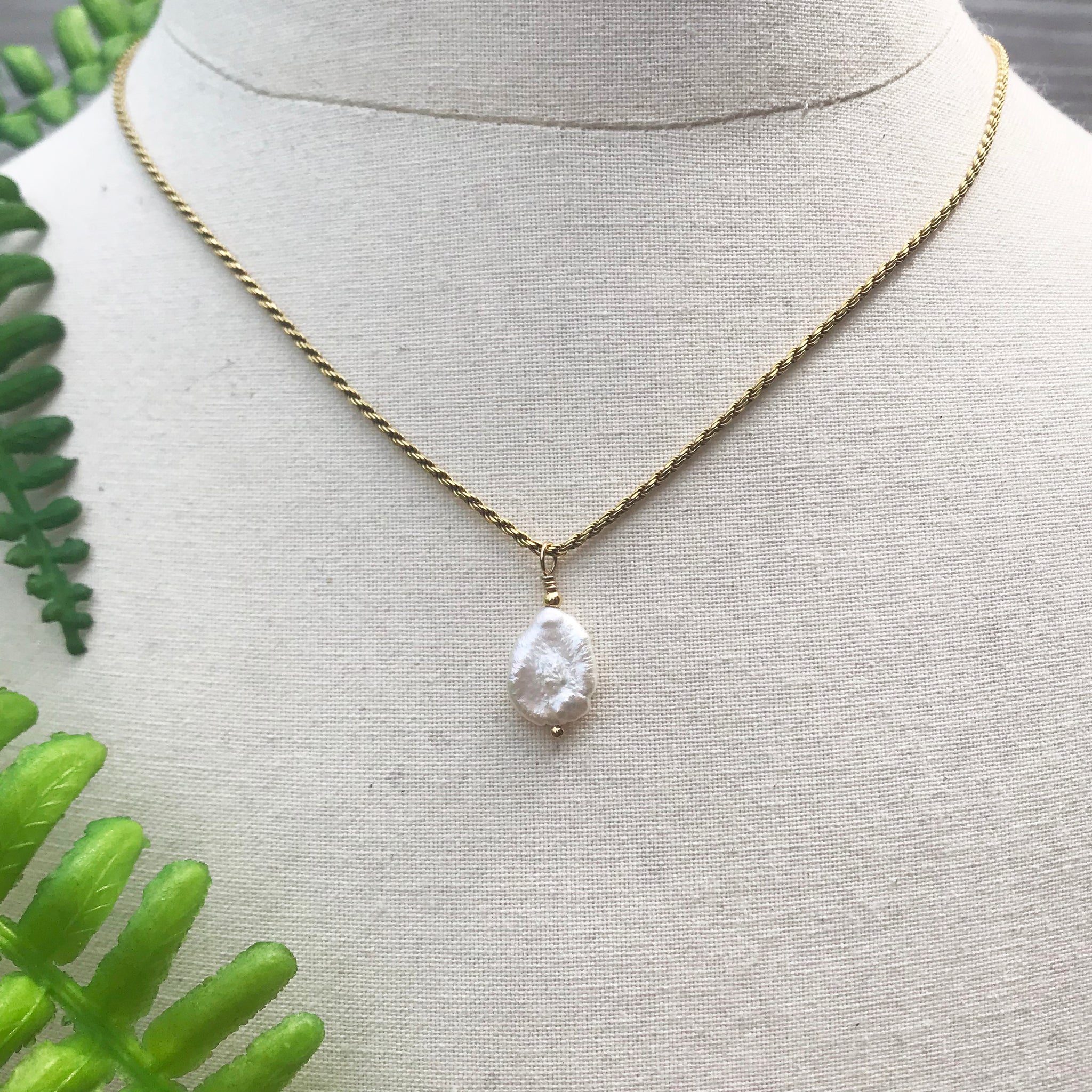 Keshi Pearl Pendant